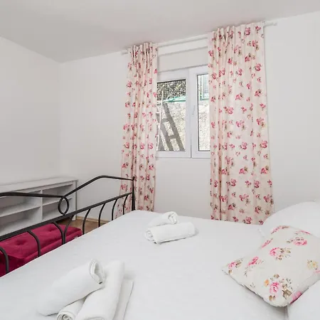 Cozy In Bregi With Wifi Ferienhaus