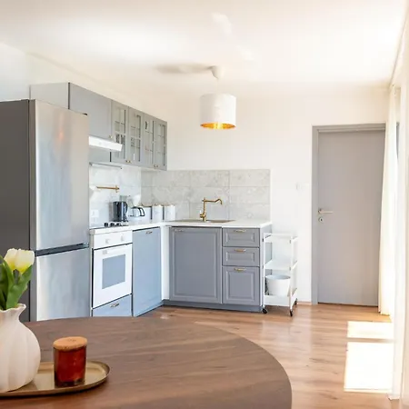 別荘 Pet Friendly In Bregi With House Sea View *