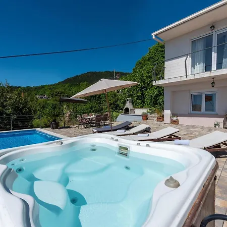 Pet Friendly In Bregi With House Sea View