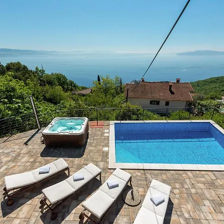 بيت للعطل Pet Friendly In Bregi With House Sea View