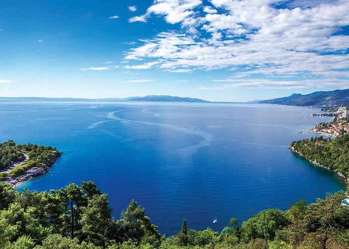 Cozy In Bregi With Wifi Holiday home *